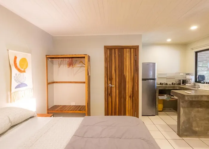 Gala Santa Teresa Studios - Walk To Beach & Surf